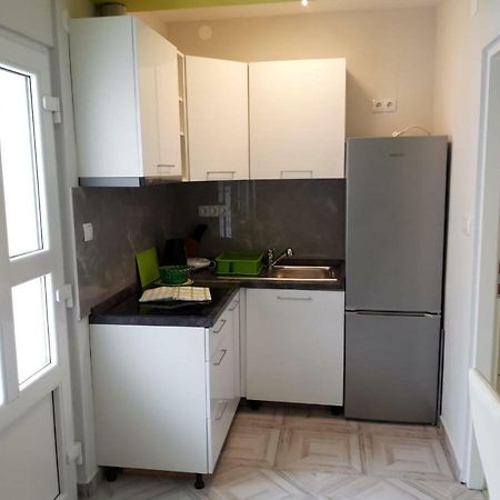 Studio Apartman F&L Makarska Exterior photo